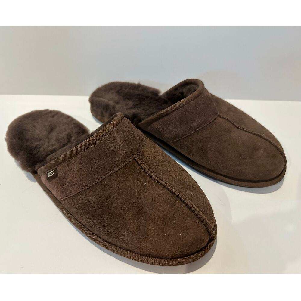 UGG Men’s Suede Shearling Slippers Size 10 Brown Cozy House Shoes NWOB